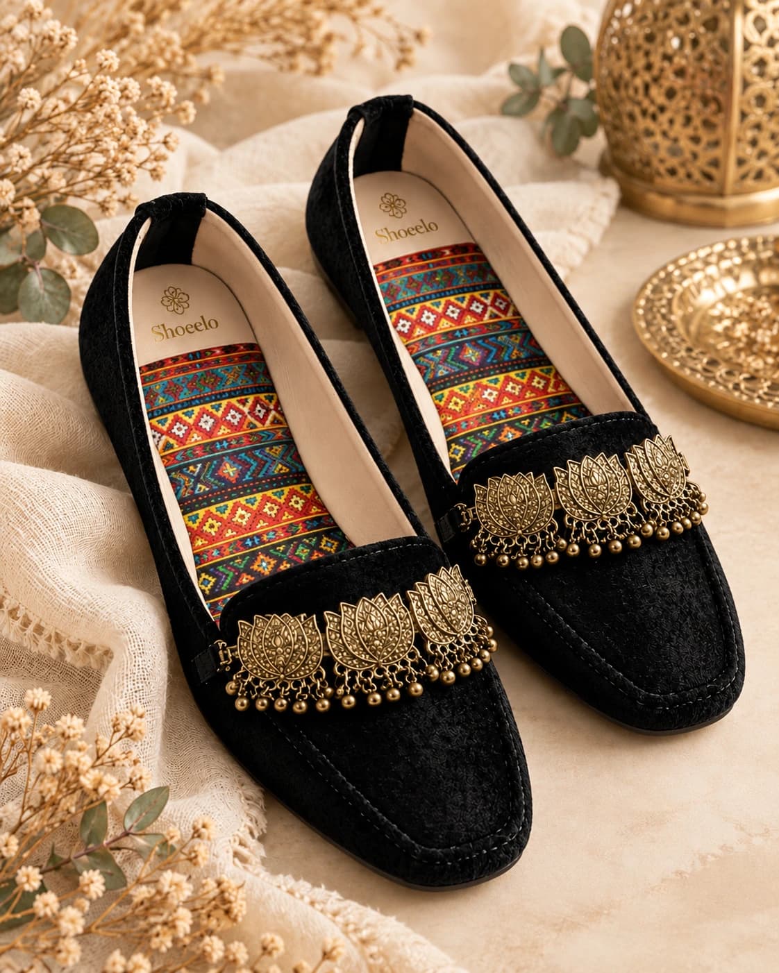 Embellished Velvet Loafer in Noir